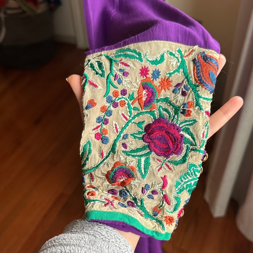 Purple Embroidered Sleeve Dress - Picture 2 of 8